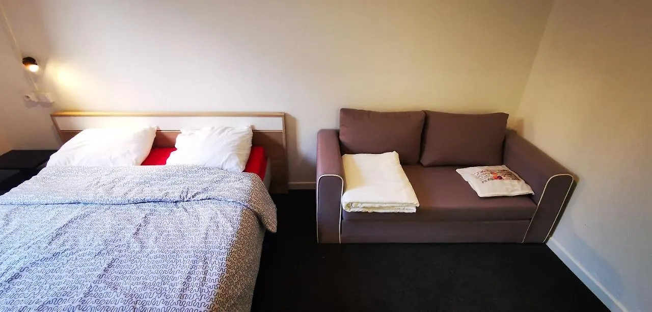 Hostel Le Coffice Auberge De Jeunesse Paris France